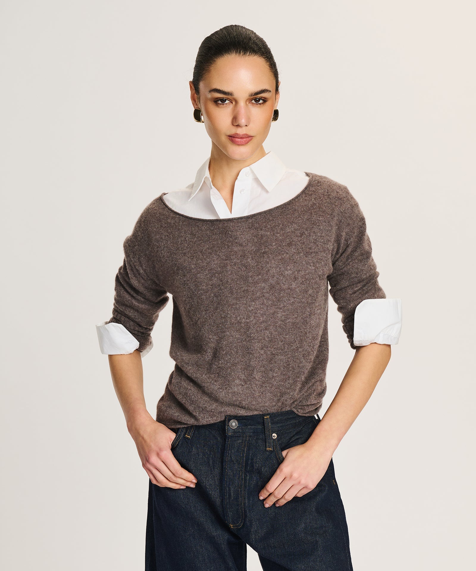 Lightweight Cashmere Boatneck Sweater