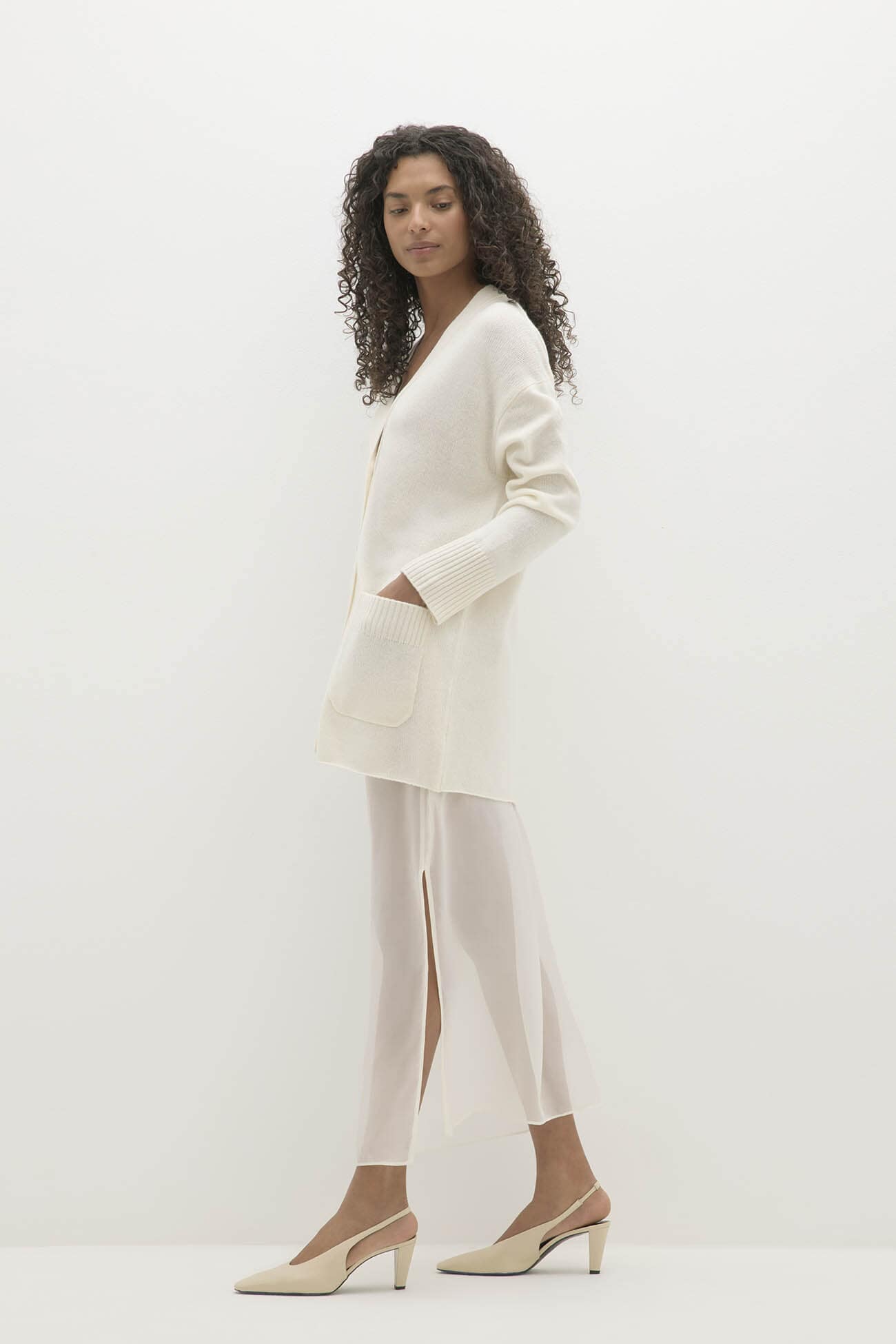 ADELINA BUTTON-UP CASHMERE CARDIGAN